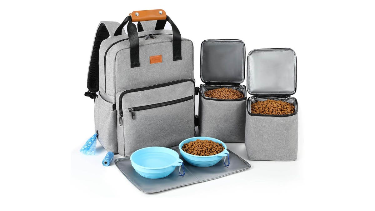 Pack everything your dog needs in one place.
