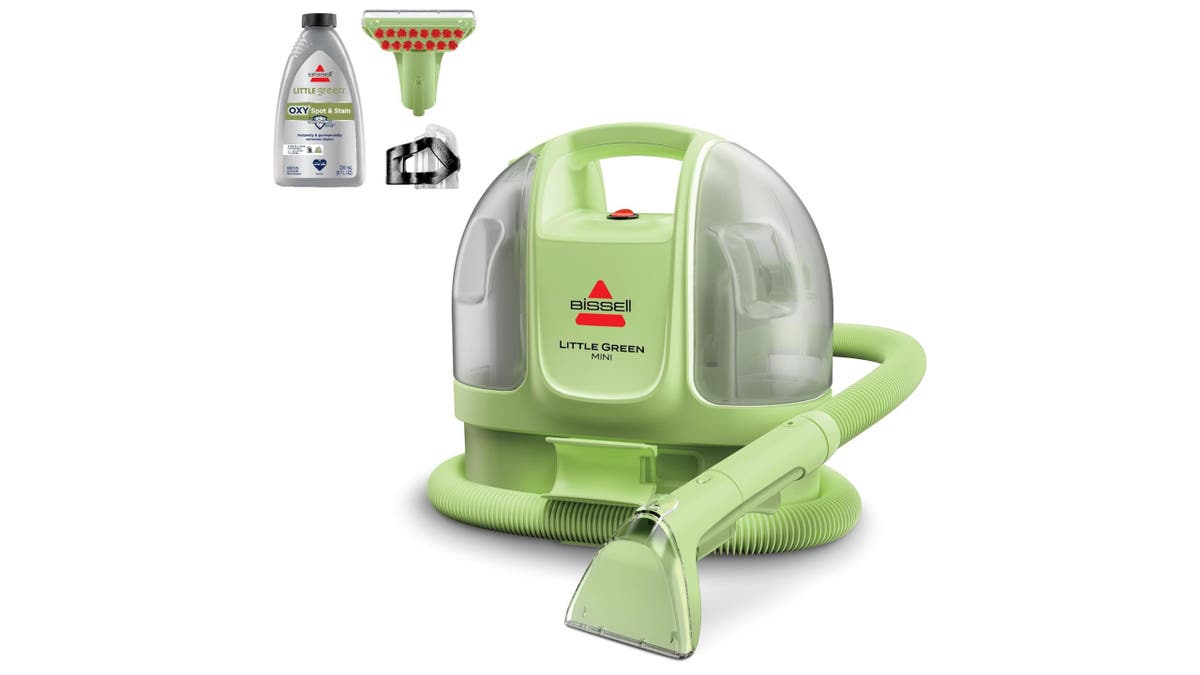 This wet and dry vacuum cleans up messes quickly.
