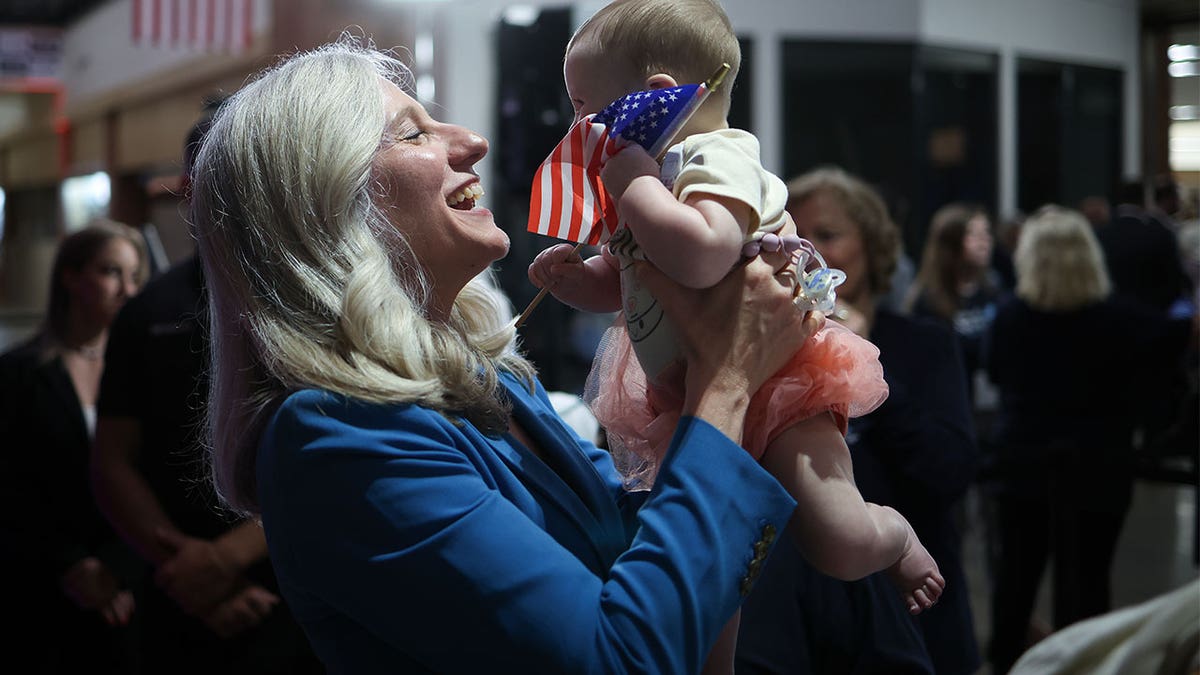 Abigail Spanberger campaigns