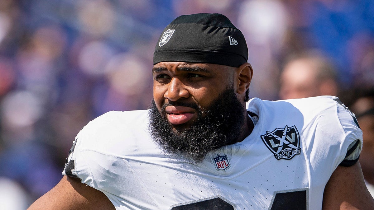 克里斯蒂安·威尔金斯(Christian Wilkins)正在寻找体育场