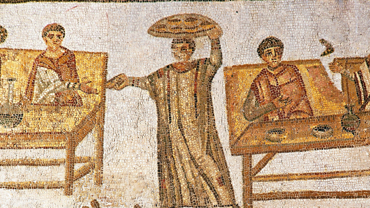Ancient Romans eating