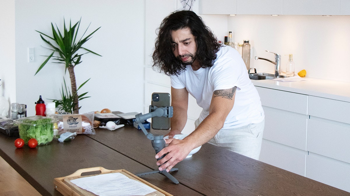 Armen Adamjan, creative_explained across social media