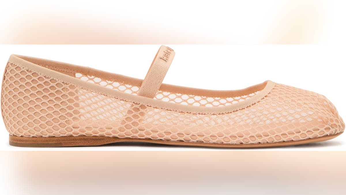 These ultra-feminine flats are perfect to wear all day.