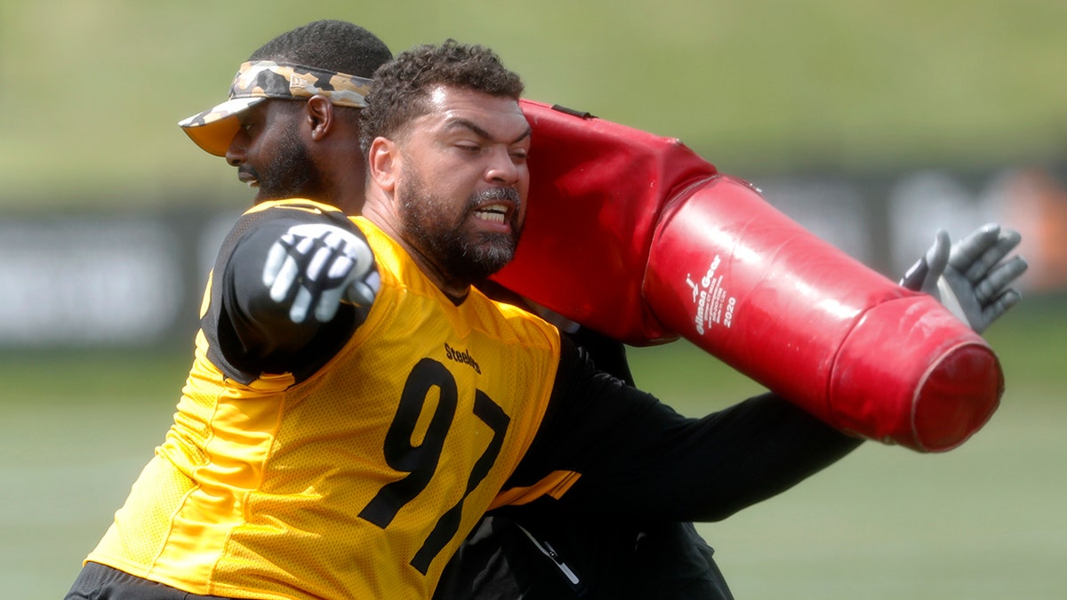 Cam Heyward in training camp