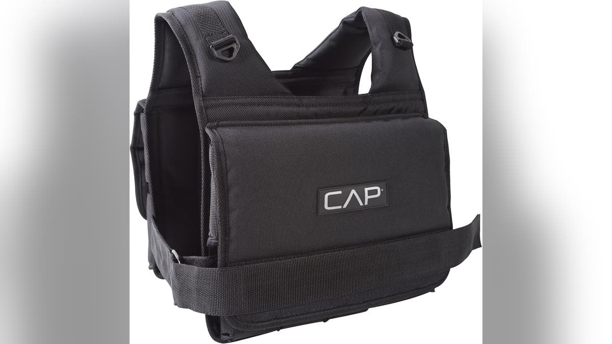 Adjust nan weight connected this vest.