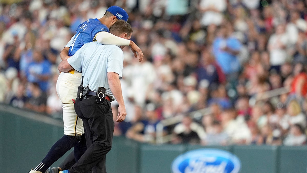 Carlos Correa leaves game