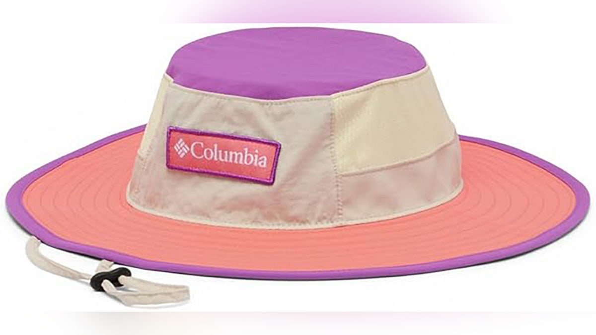 This Columbia hat provides sun protection all day.