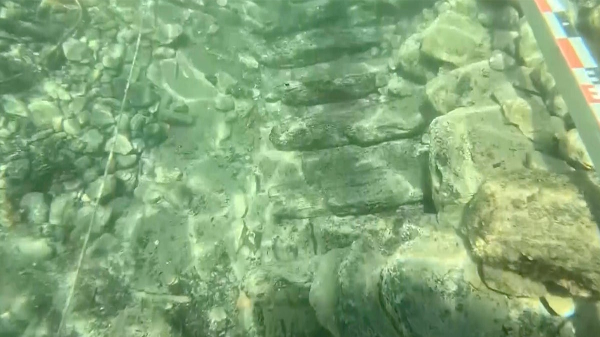 Kapal tetap di dasar laut