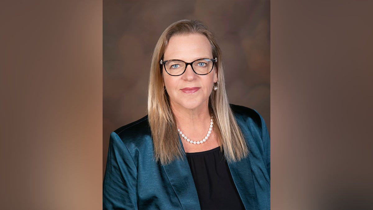 Trasto de la fiscal de distrito del condado de Arapahoe Amy Padden