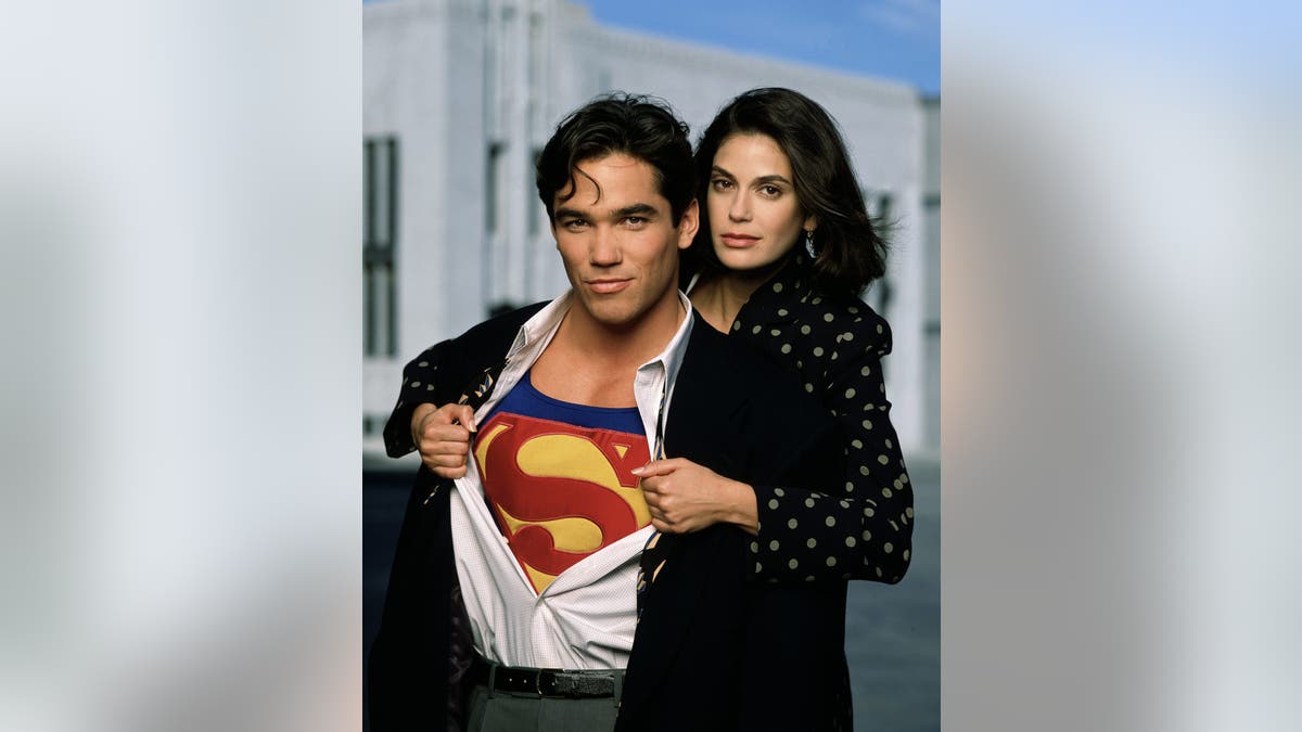 Dean Cain with Teri Hatcher on Lois & Clark