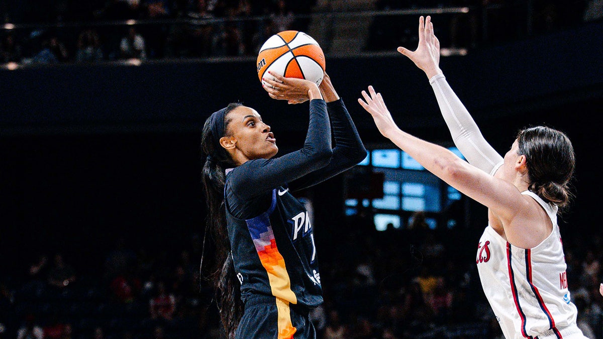 Dewanna Bonner vs Mystics