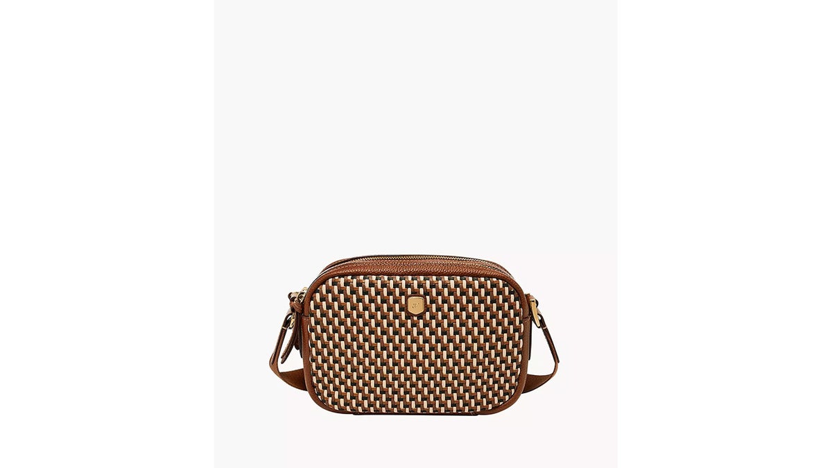This bag features beautiful woven details.