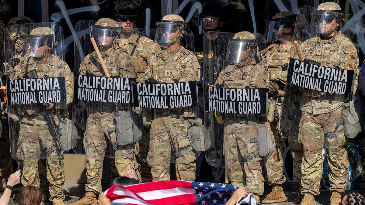 Protesters confront California National Guardsmen at Los Angeles anti-ICE protests