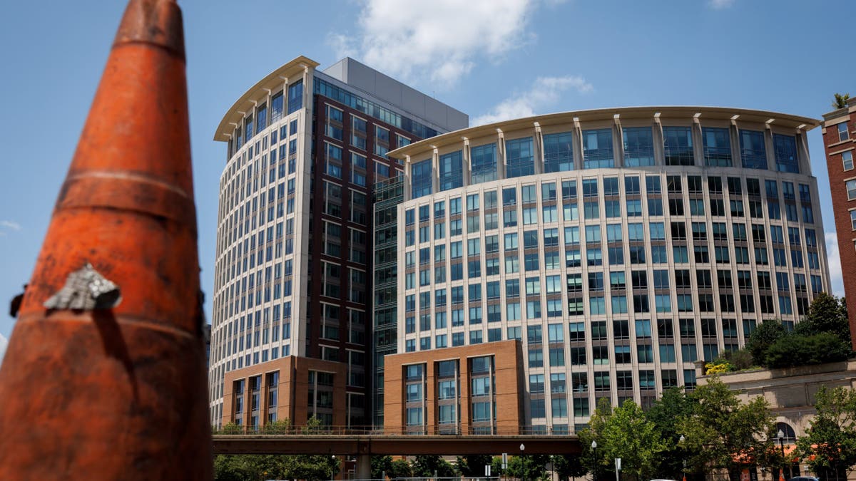 Edificio de la Fundación Nacional de Ciencias en Alexandria, Virginia
