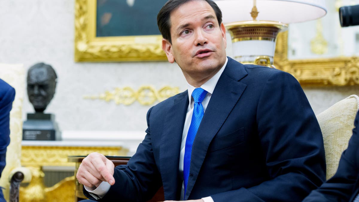 Marco Rubio in Oval Office