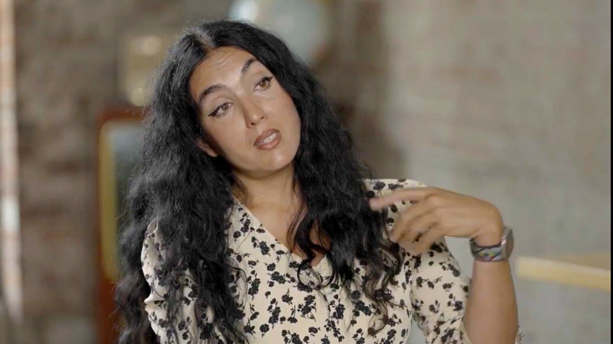 Gisele Fetterman pointing to herself