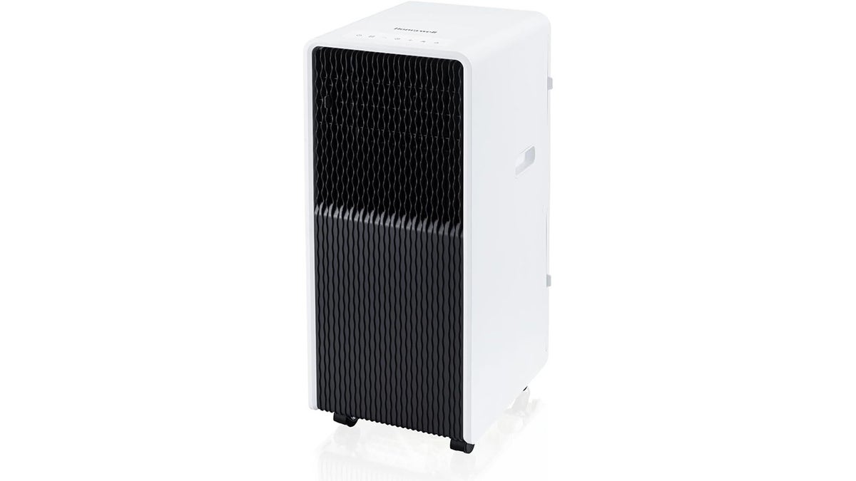 Move this AC from room to room easily. 
