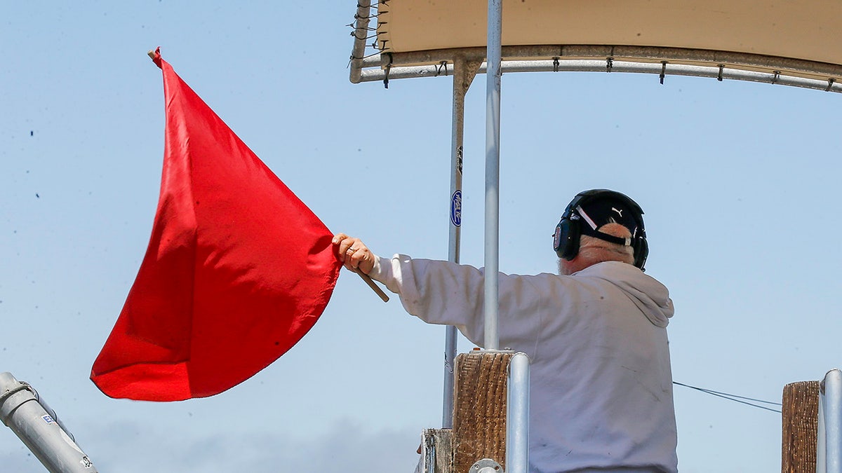 IndyCar red flag