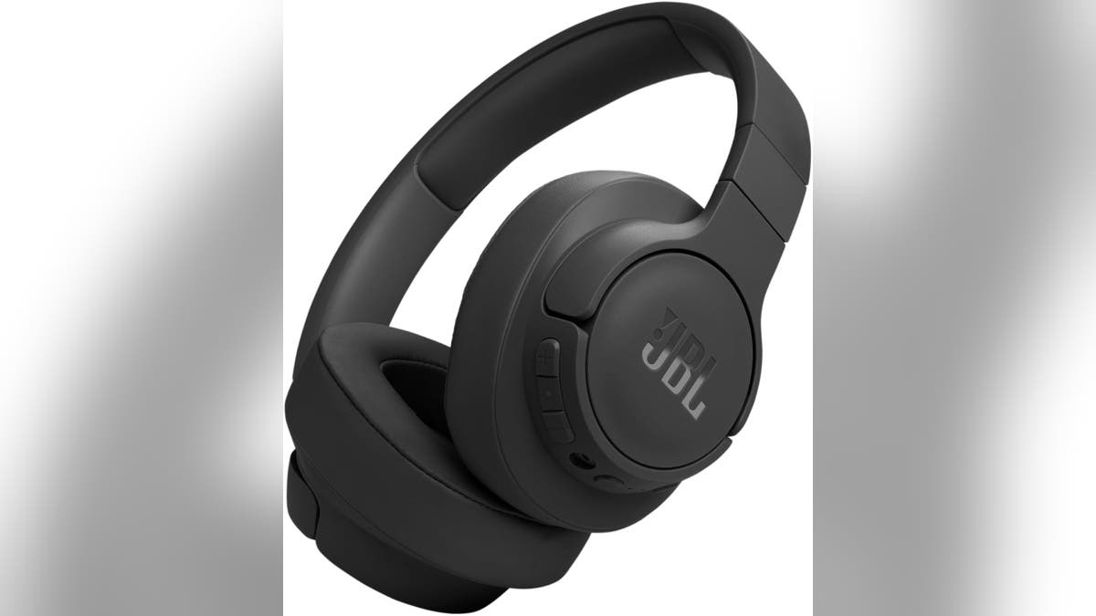Get rich, full audio with these headphones.