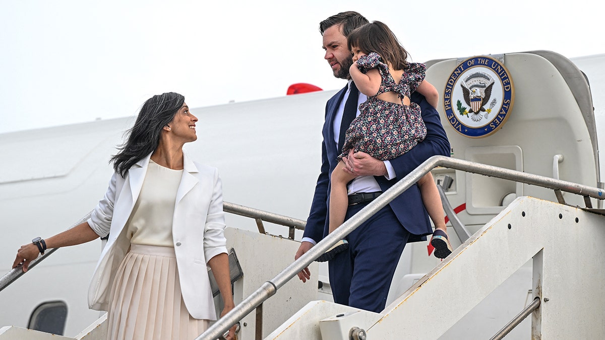 Left-wing Bluesky users defend booing of JD Vance with children at Disneyland 1 JD Vance, his wife Usha and daughter Mirabel