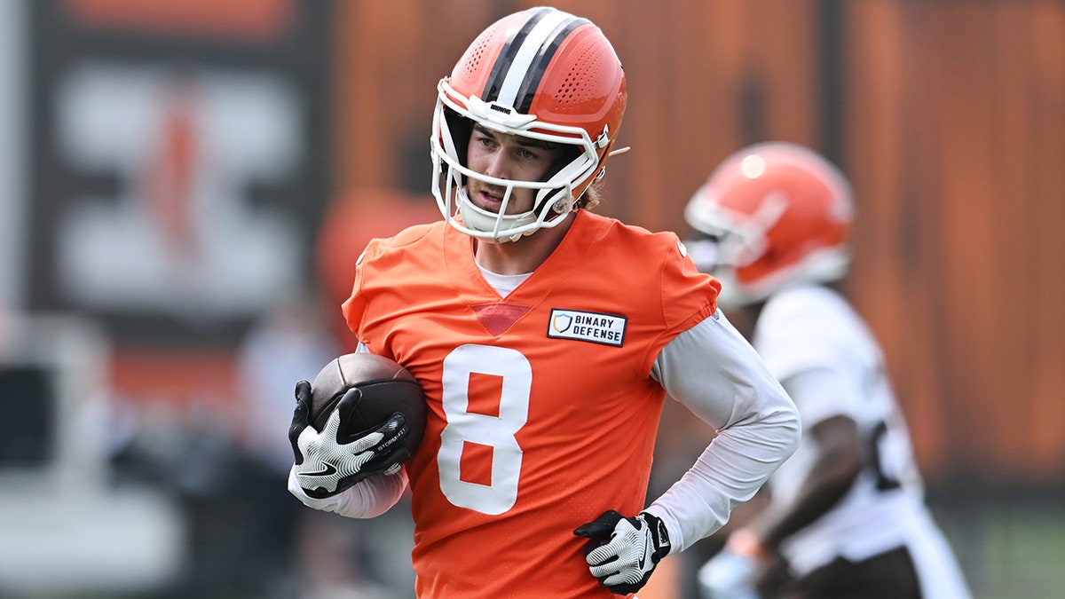 Kenny Pickett at Browns camp