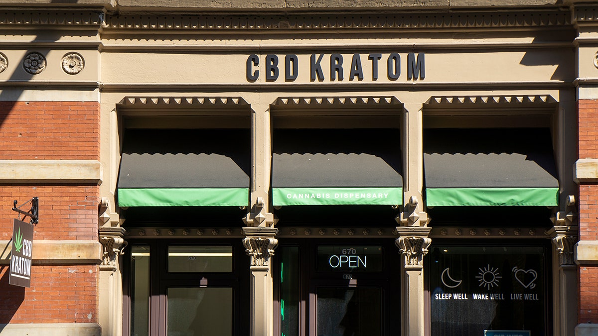 CBD Kratom Cannabis Dispensary in new york