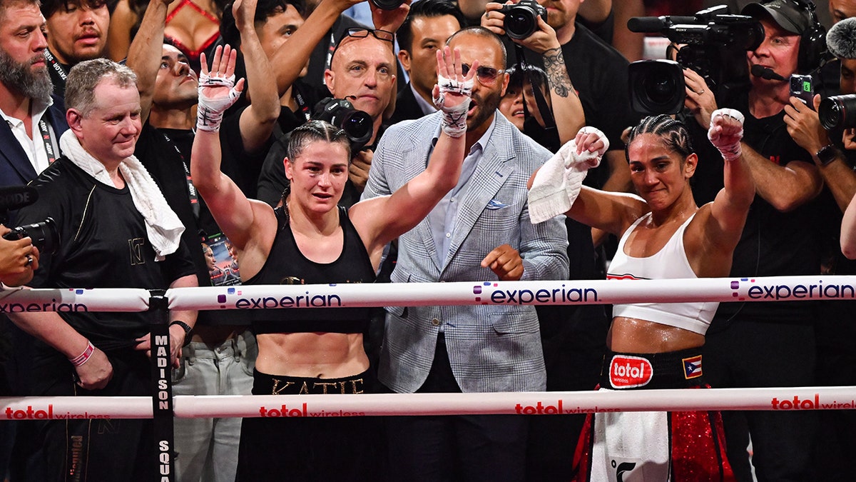 Katie Taylor celebrates win