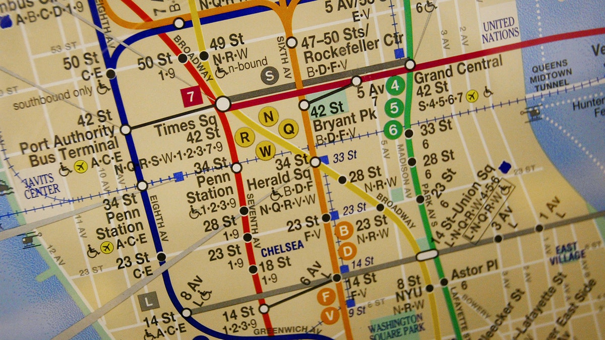 Subway New York merayakan 100 tahun