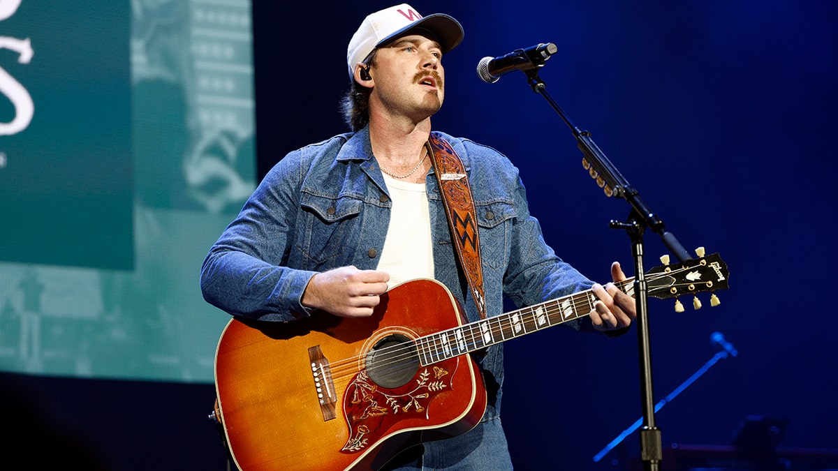 Morgan Wallen performing at Darius Rucker's St Jude Benefit.