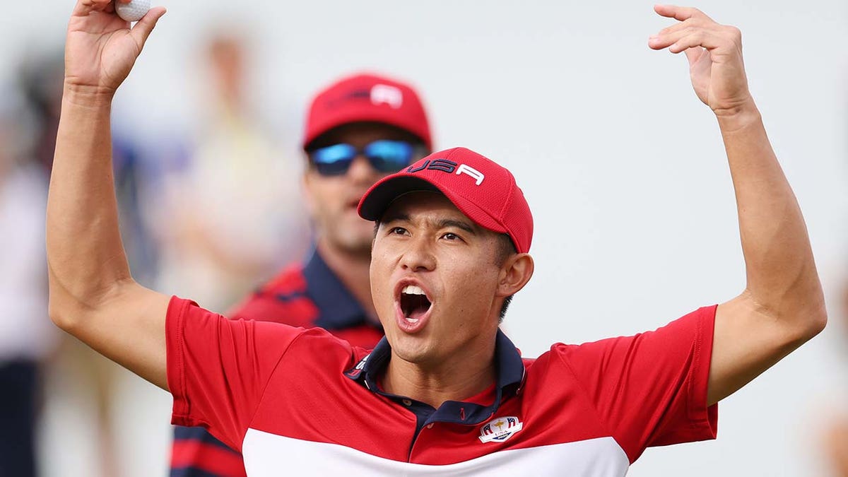 Collin Morikawa celebrating