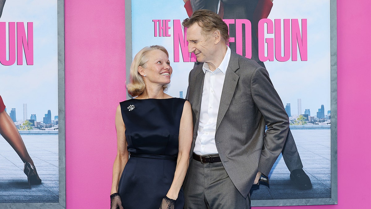 Pamela Anderson, Liam Neeson