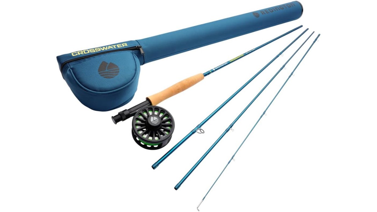 The pole compactly folds into four pieces.