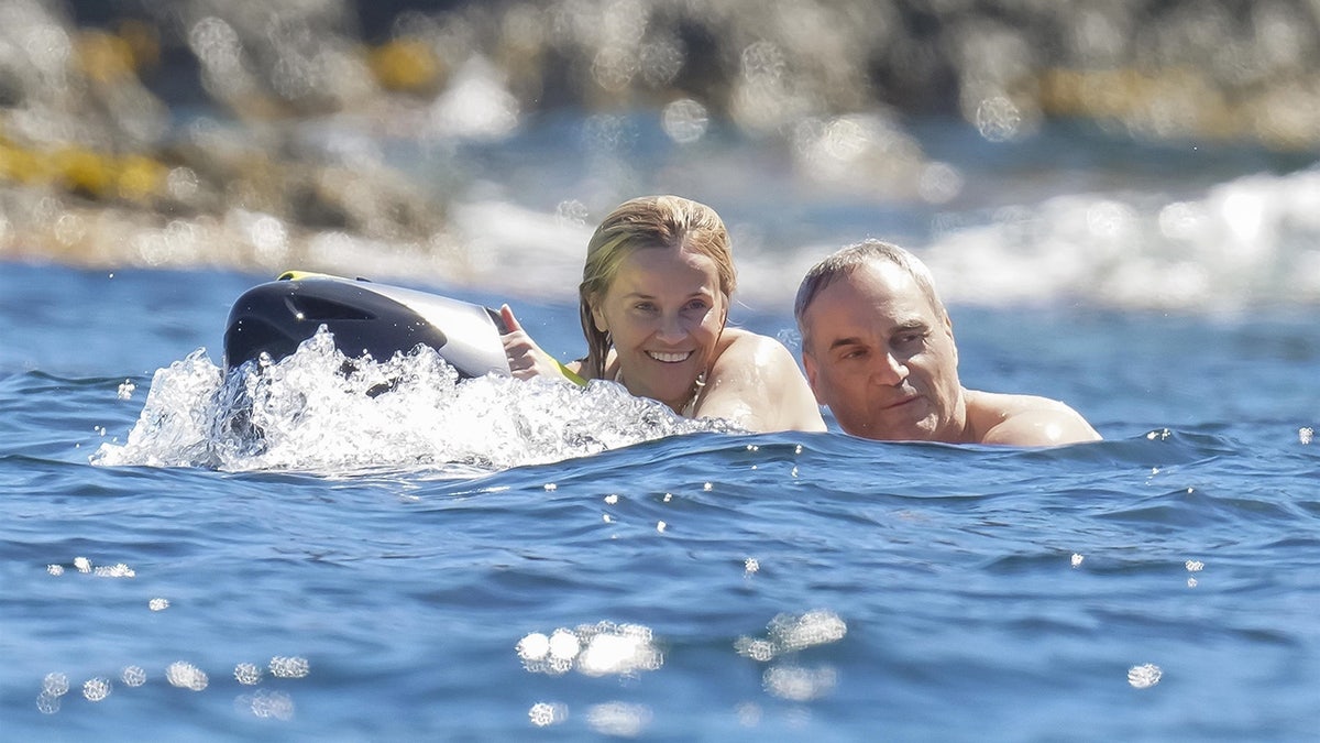 Reese Witherspoon enjoying h2o activities.