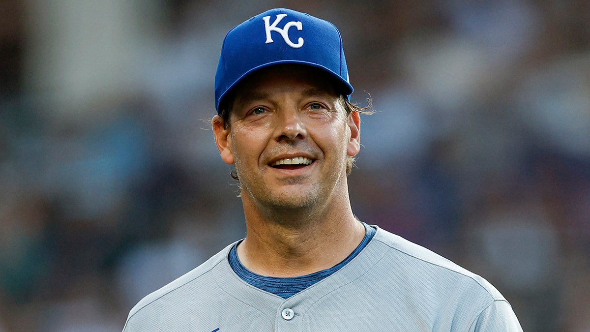 Rich Hill responds