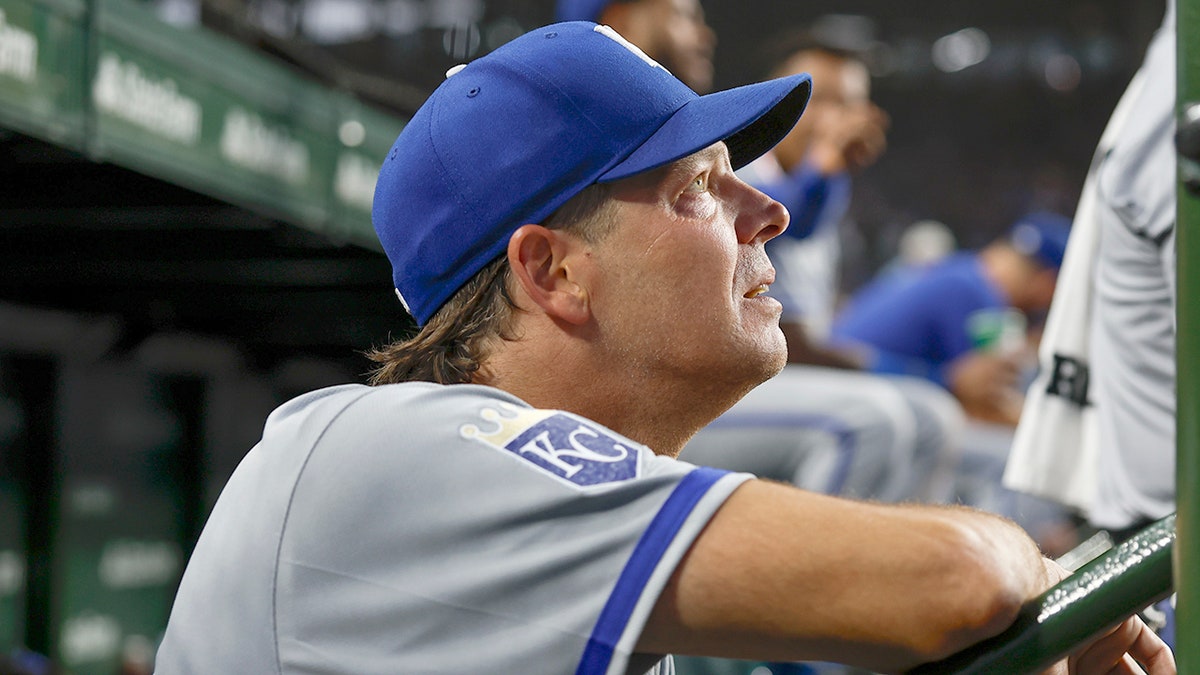 Rich Hill is watching