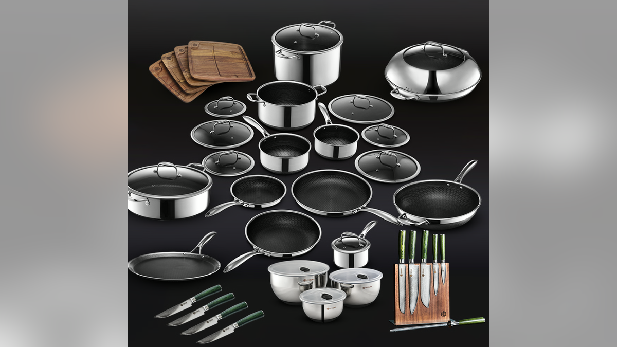 Upgrade your full room pinch this bundle.