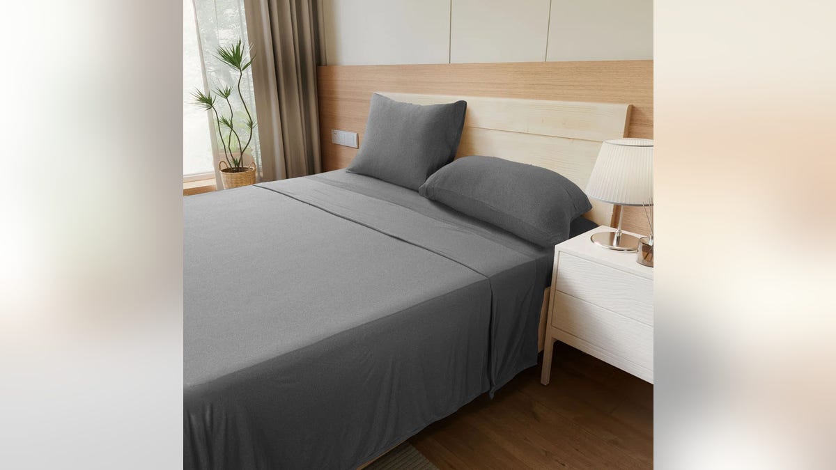 Sleep soft through the seasons with this set.