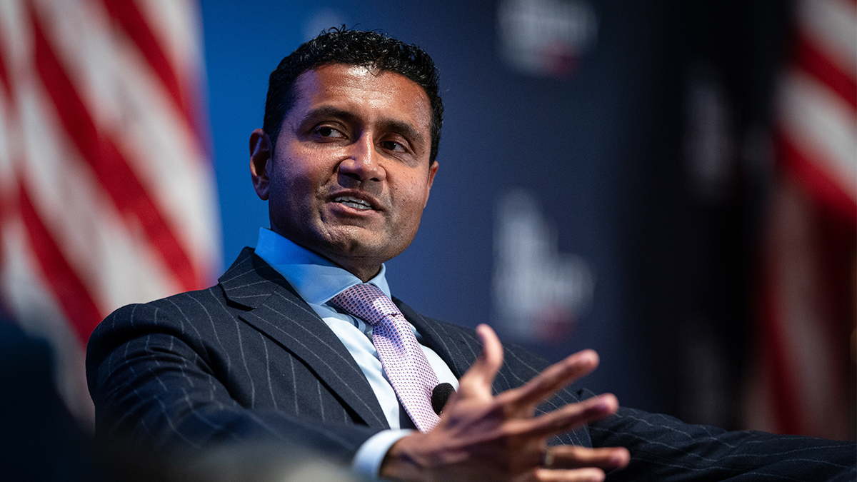 Shyam Sankar，Palantir的首席執行官，講話