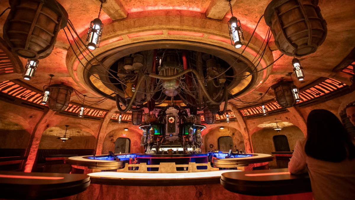 star-wars-bar-disneyland