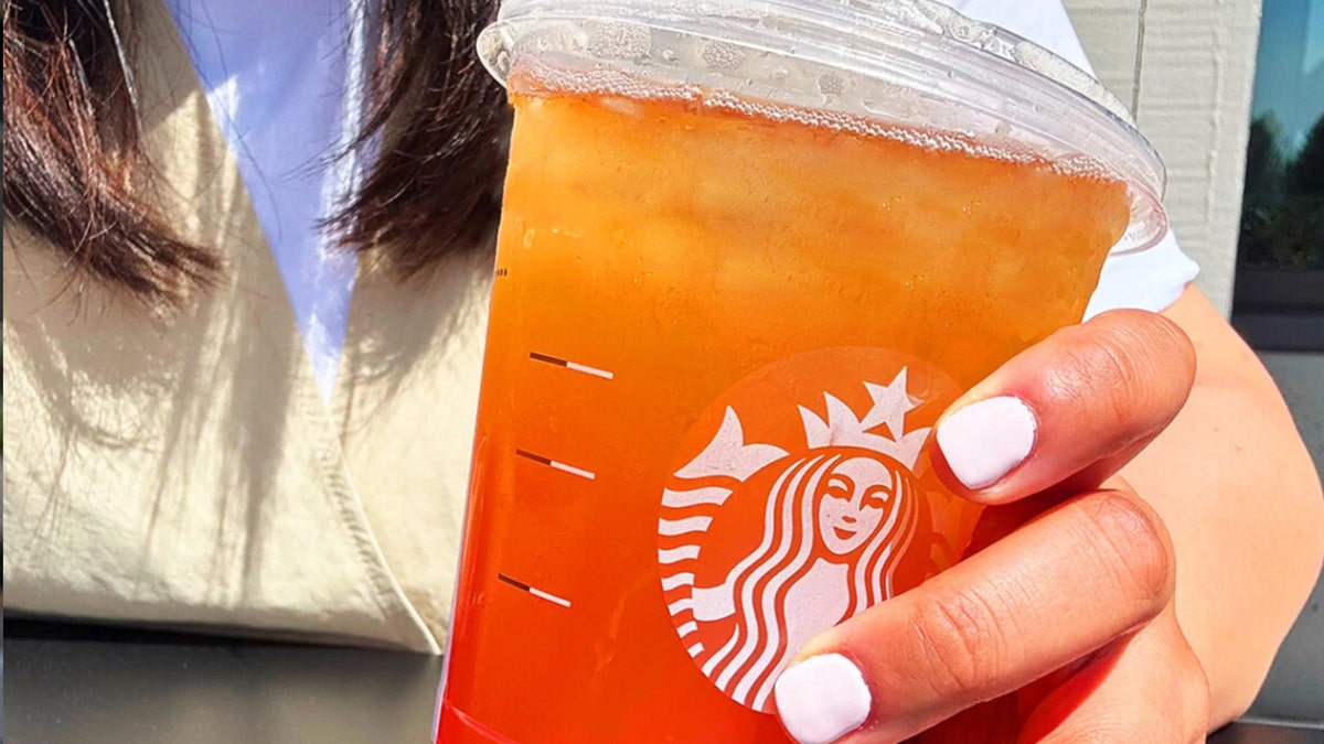 "Lemon, Tea & Pearls" drink from Starbucks