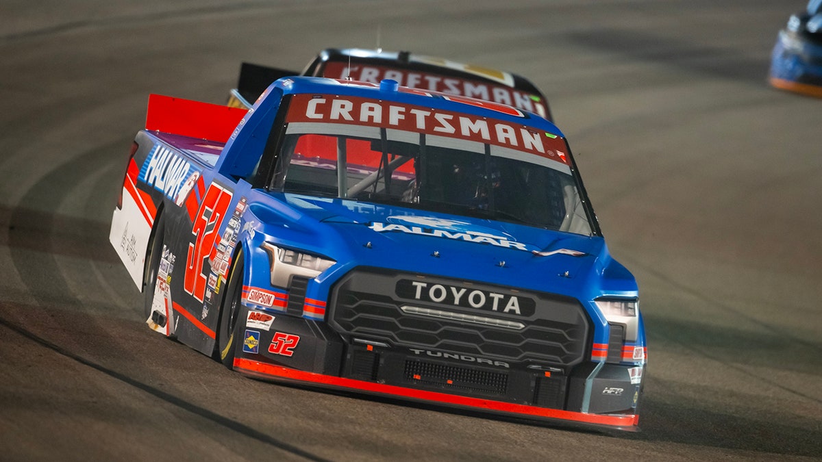 Stewart Friesen Lace