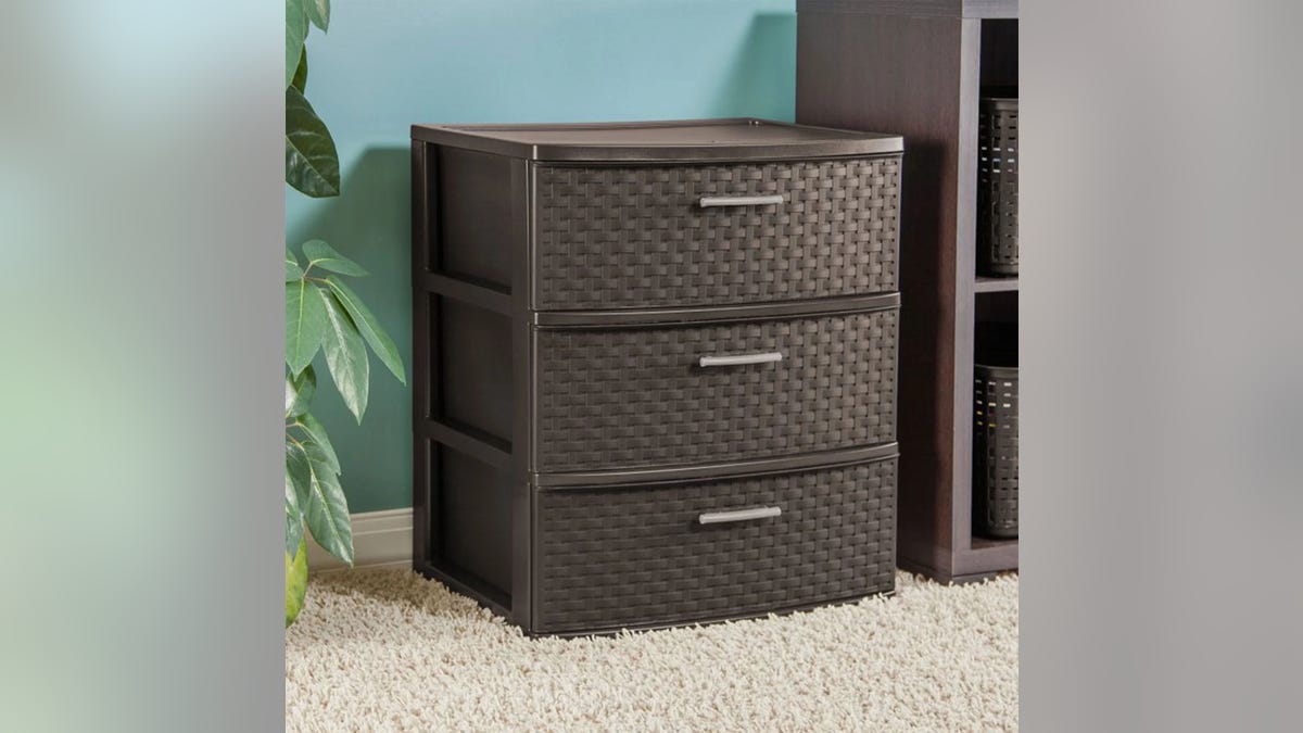 These drawers hold plenty and look good too.