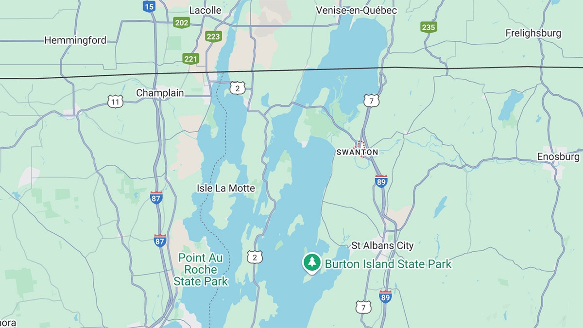 u.s. border with canada on map