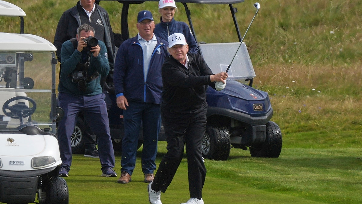 trump golfing turnberry scotland