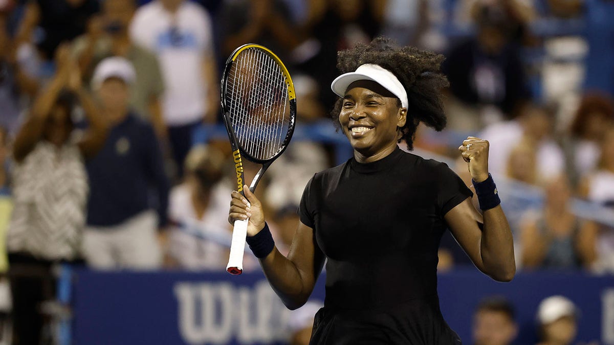 Venus Williams celebrates
