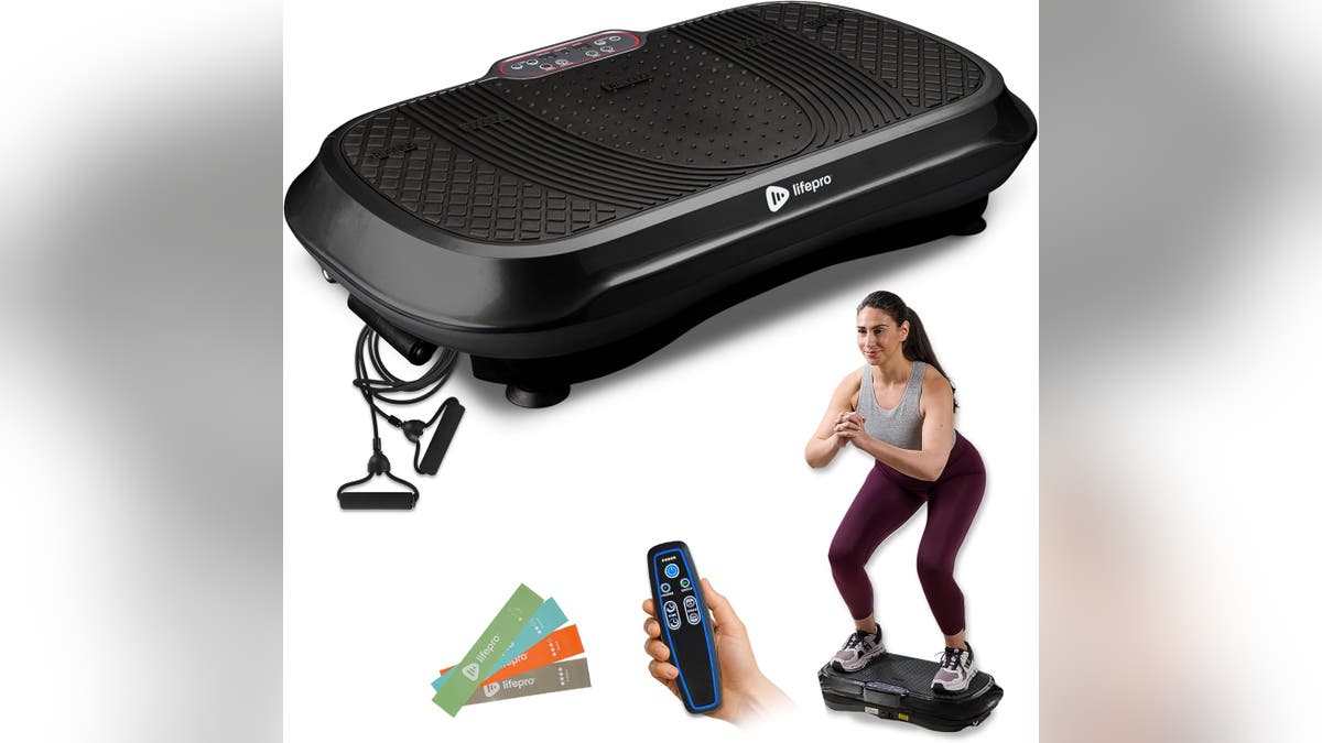 You tin stand, beryllium aliases execute exercises connected its vibrating platform.