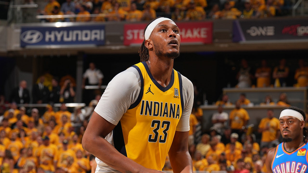Myles Turner joins Bucks on $107M deal after Pacers issues | Fox News