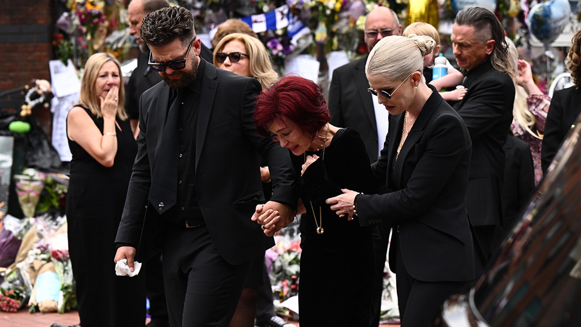 Jack Osbourne, Sharon Osbourne and Kelly Osbourne arrive for Ozzy Osbourne funeral.