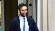 Mamdani confronted on streets of NYC about 'communist' label, refuses to answer