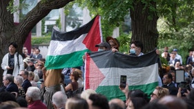 Anti-Israel professor curses out University of Chicago - Fox Business News
